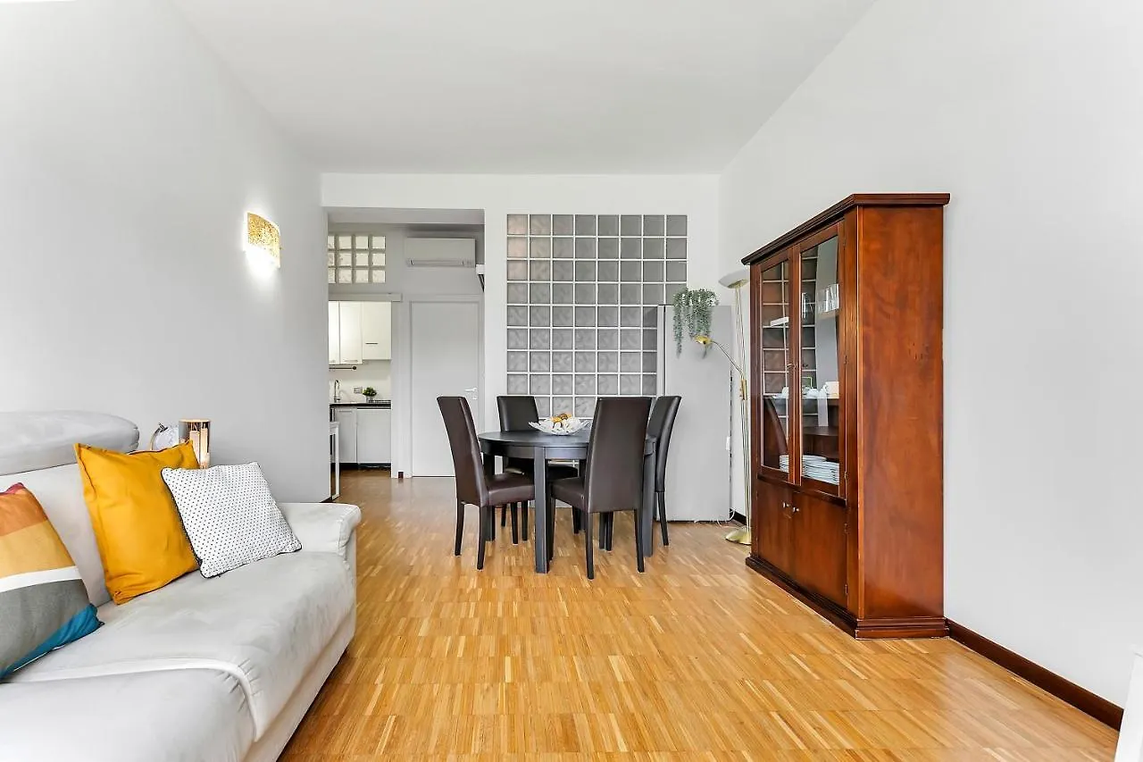 Appartamento Buzzi - Affitti Brevi Italia Milan Italy